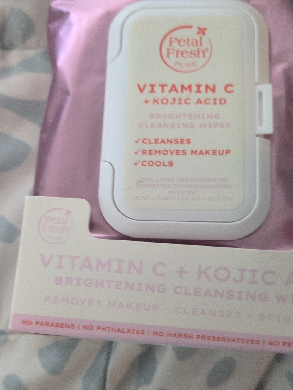 Vitamin C + Kojic Acid Brightening Cleansing Wipes - Pink